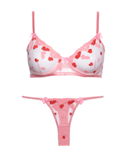 The Queen of Hearts Set