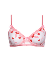 The Queen of Hearts Set