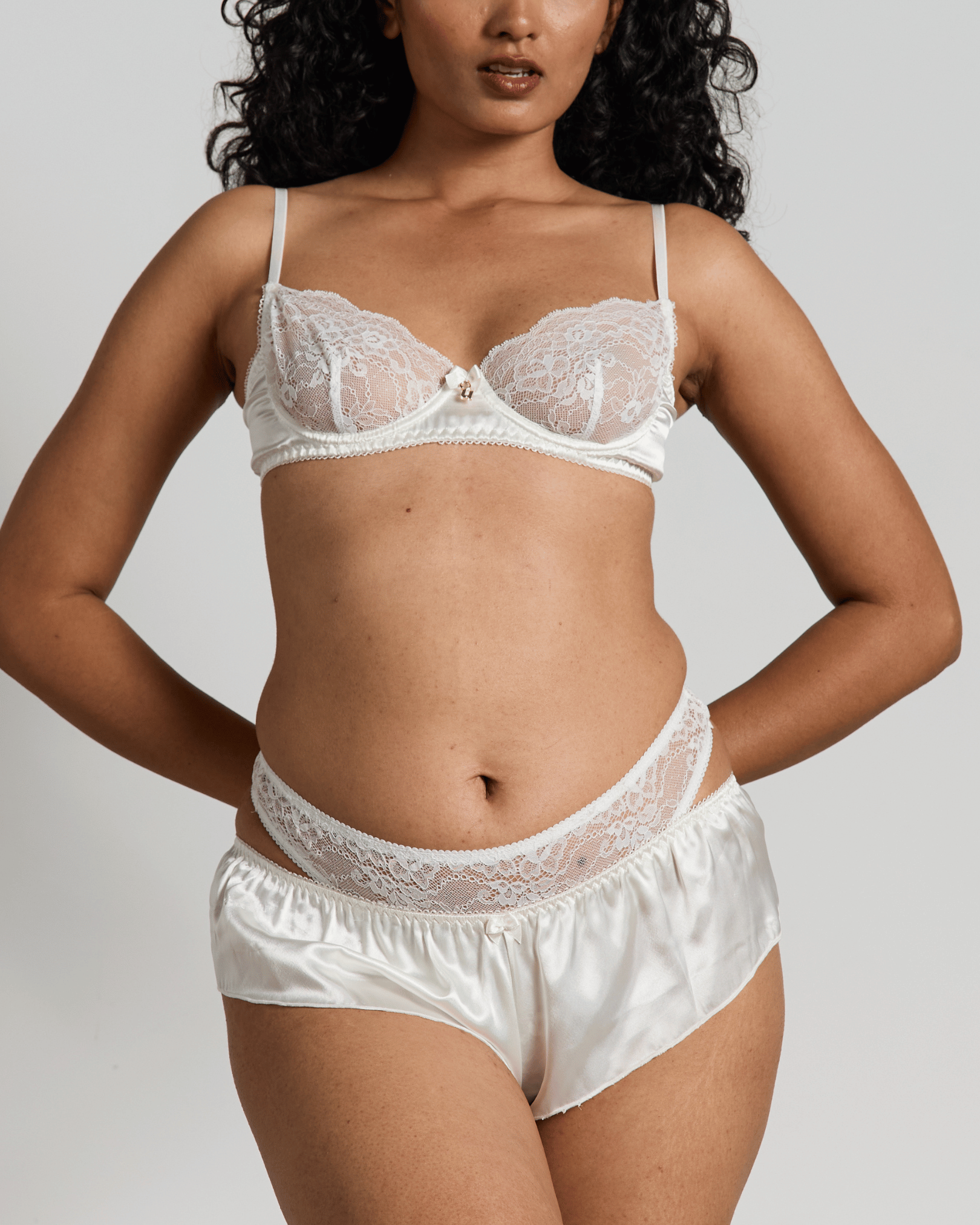 The Mother Of Pearl Set